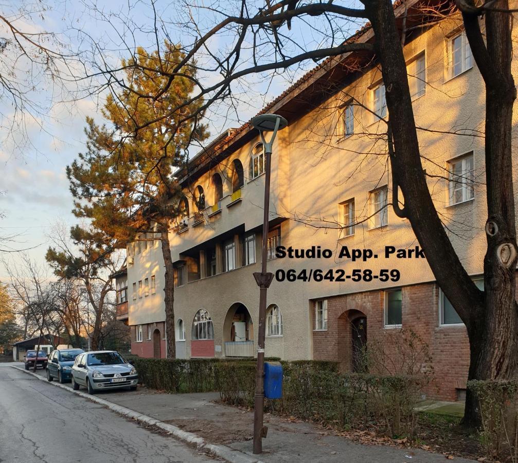 Apartman Park Jagodina-Studio U Centru Grada المظهر الخارجي الصورة